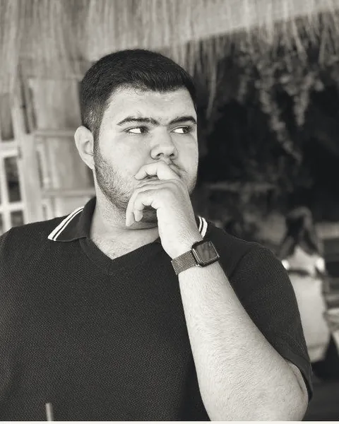 سینا دستمالچیان